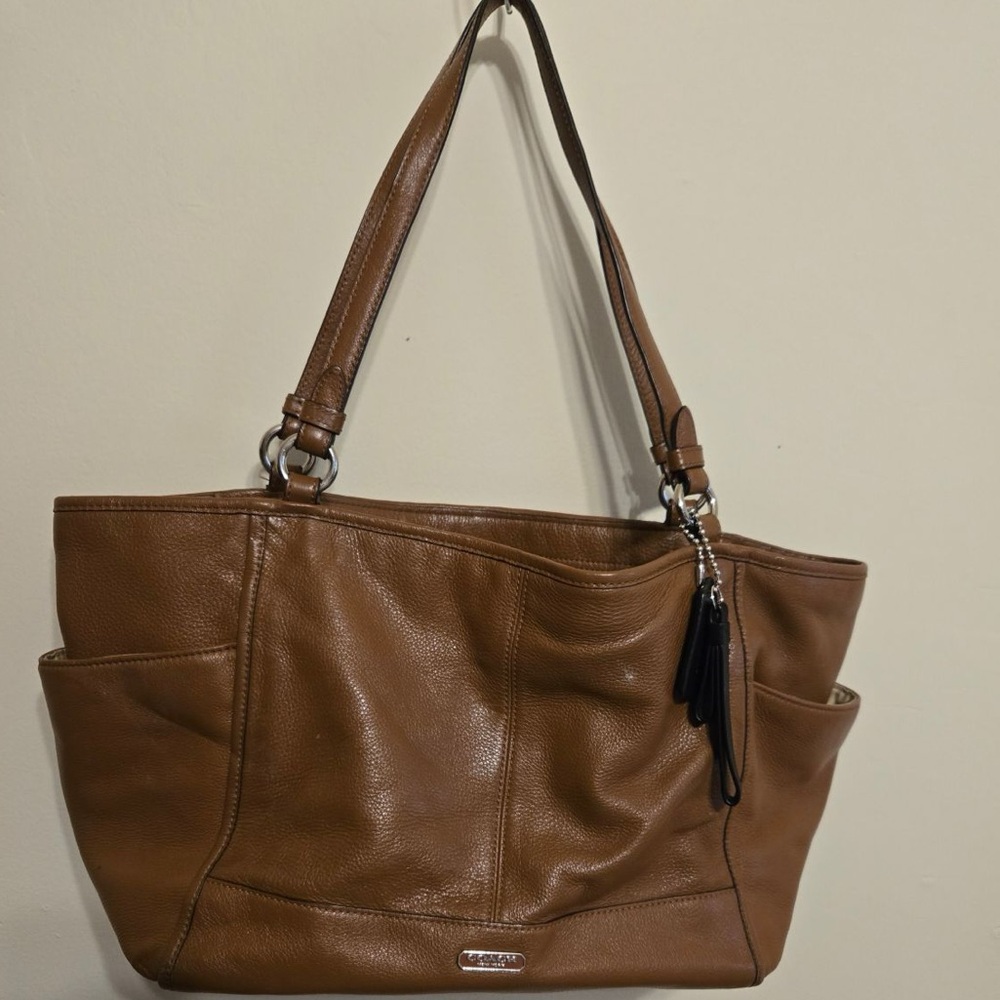 Coach large shoulder bag